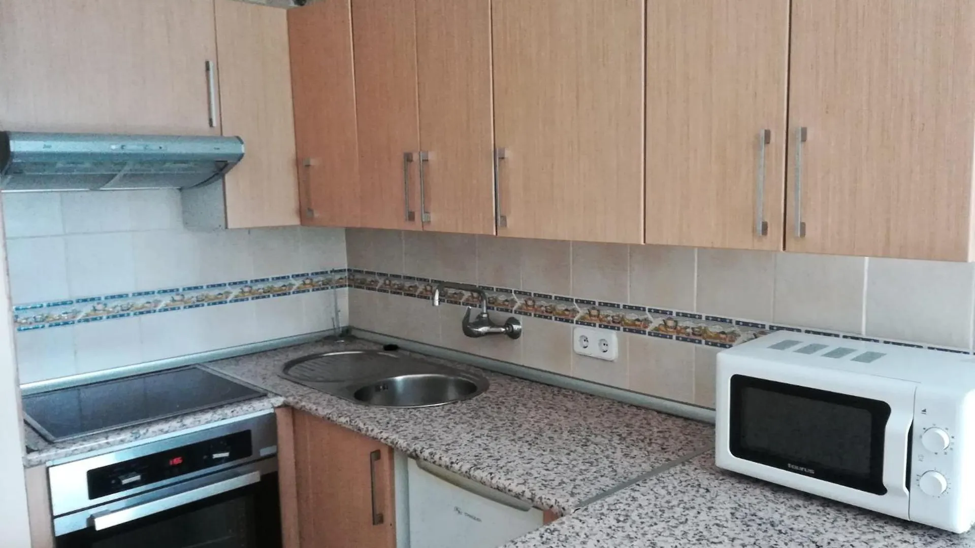 Daire Benal Beach Holidays Benalmádena